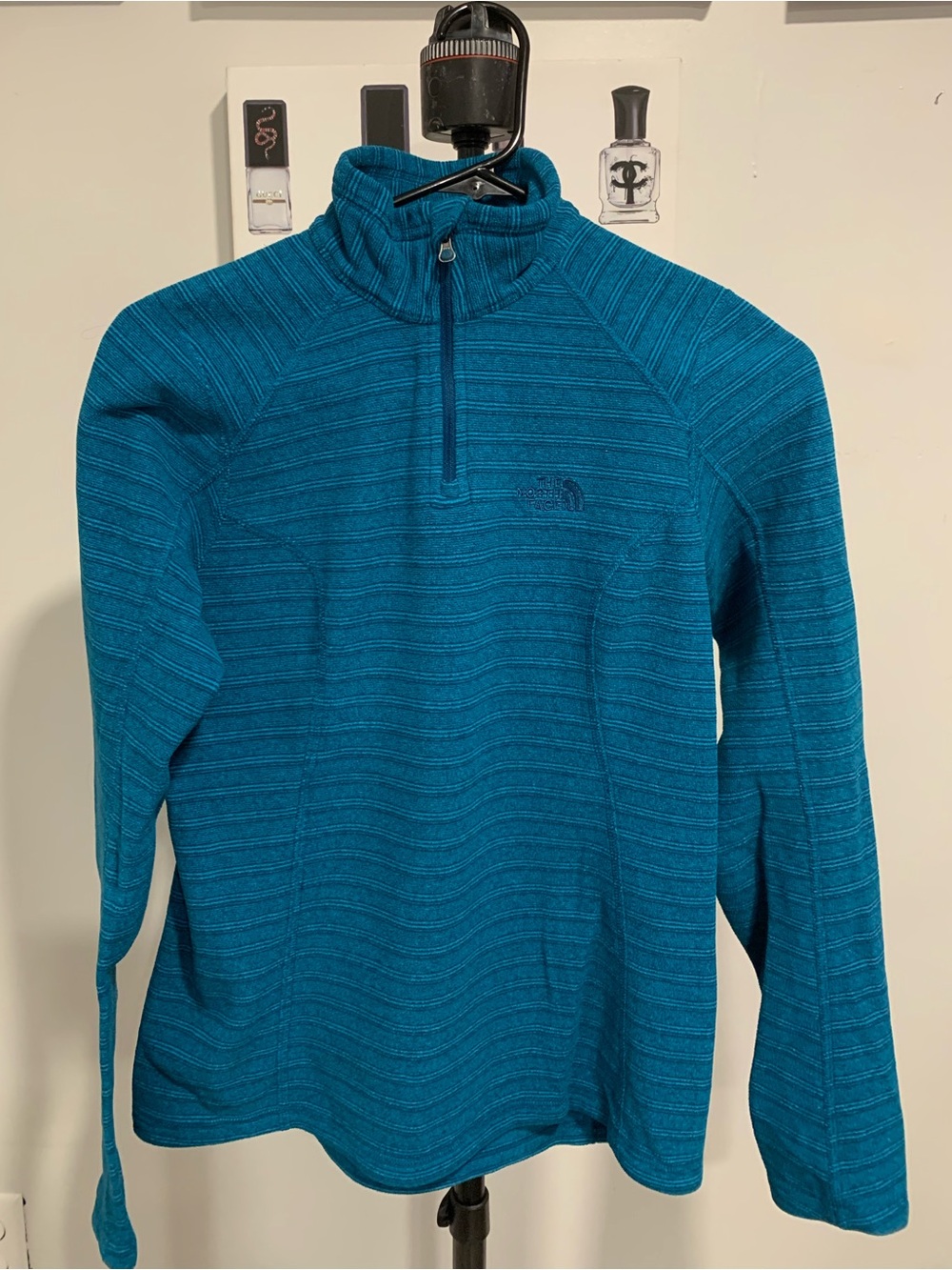 The North Face Teal Quarter-Zip Fleece Pullover SJL012
